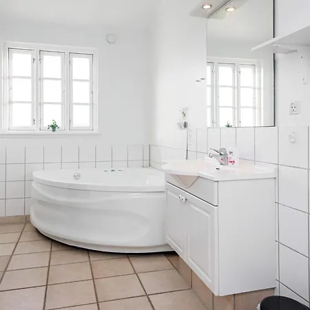 펜션 4 Star In Aabenraa Løjt Kirkeby