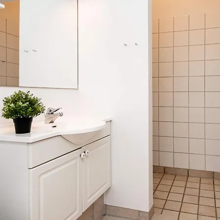 8 Person In Aabenraa-by Traum